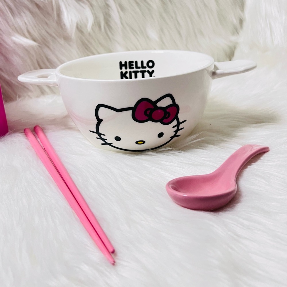 Hello‎ Kitty Bowl - Picture 2 of 6